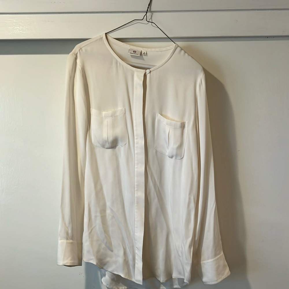 Crème silk blouse long sleeves tunic length